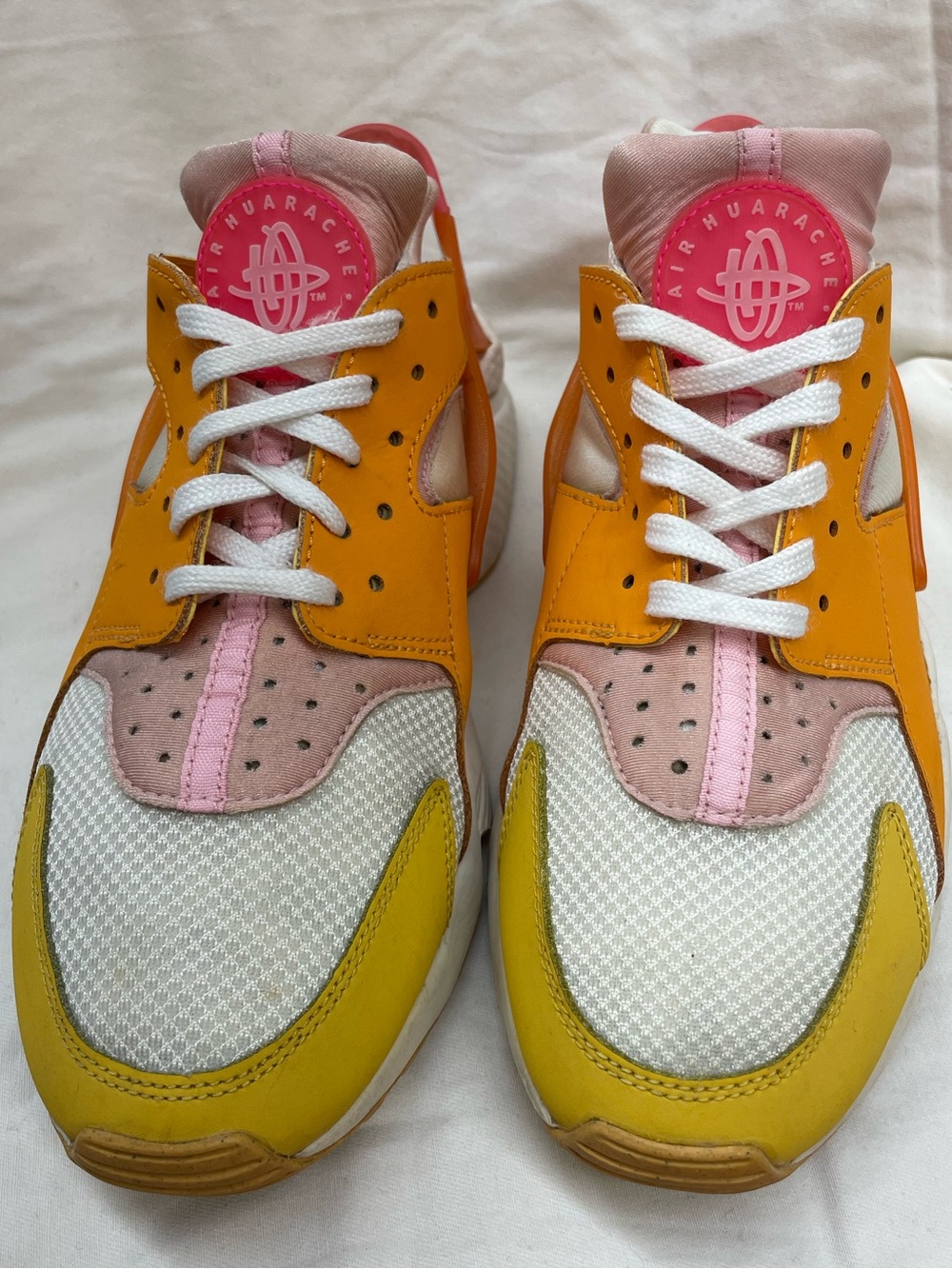 Nike huarache Sneakers Pink, Yellow, Orange, White ladies sz 10